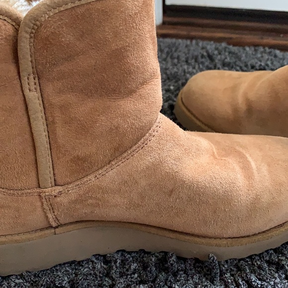 Women’s Kristin Ugg boots - Picture 11 of 12